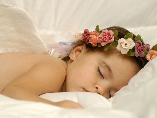 5 lợi ích lý tưởng từ việc cho trẻ ngủ sớm