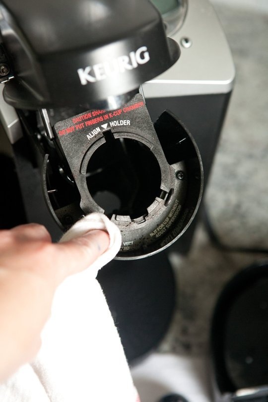 Hướng dẫn cách vệ sinh máy pha cà phê