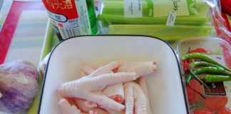 Chân gà ngâm sả ớt cực ngon - 1