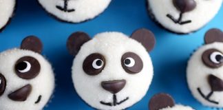 Tự tay trang trí bánh cupcakes đáng yêu cho con bạn