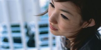 Mệt mỏi khi sếp khéo suy diễn, quan liêu