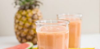 Đẹp da với 5 công thức đồ uống từ nước dừa