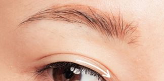 trăng điểm mắt