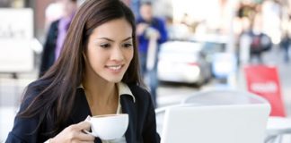 nguyên nhân thâm môi 