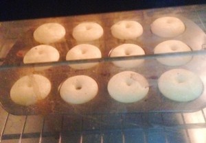 Cách làm bánh donut nướng
