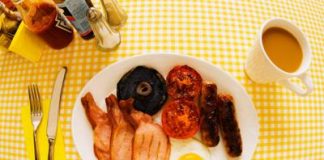 Cách ăn sáng giúp bạn giảm cân