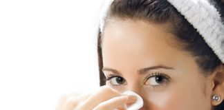 kiểm soát lượng dầu trên da 