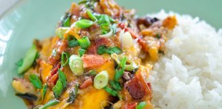 'Trị' chứng biếng ăn với cơm gà nướng hảo hạng 