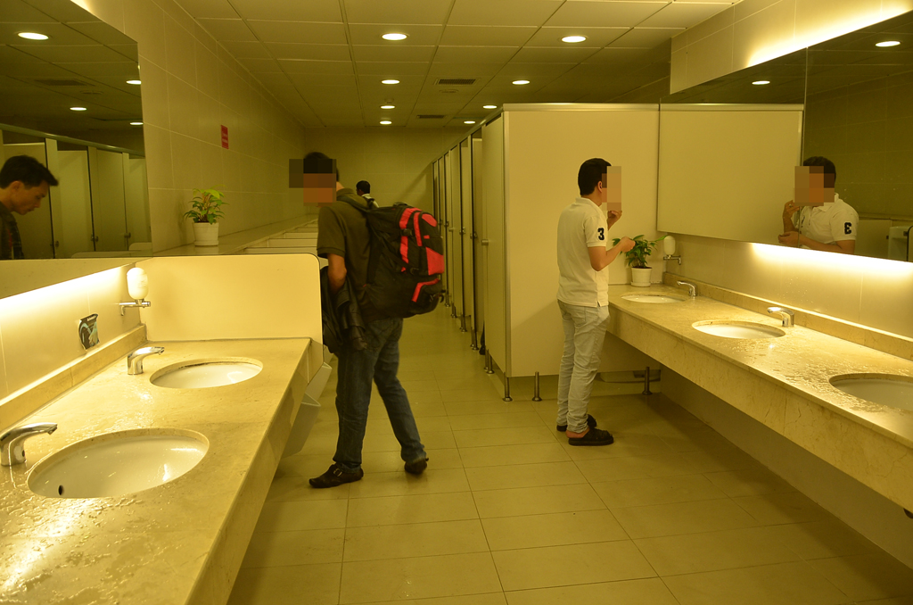 Hệ thống nhà vệ sinh trong sân bay đã được cải thiện