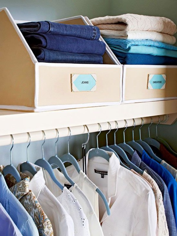 Sắp xếp tủ quần áo: món nào nên treo, món nào nên gấp gọn?