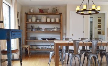 Dùng ghế “giả nhựa” giúp không gian thêm lạ thêm đẹp