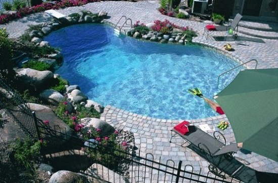 Thiết kế bể bơi mini cho mùa hè thêm mát mẻ 2