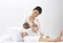 “Học lỏm” chiêu dụ bé ăn dặm sau cai sữa cực hay của mẹ Nhật 'Học lỏm' chiêu dụ bé ăn dặm sau cai sữa cực hay của mẹ Nhật