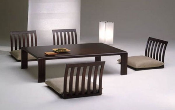 Những mẫu bàn ghế siêu sáng tạo giúp nhà bạn “bừng sáng”