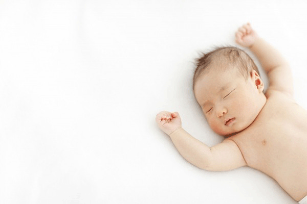 10 mẹo giúp mẹ 'sống sót' qua tháng đầu sau sinh (P2)