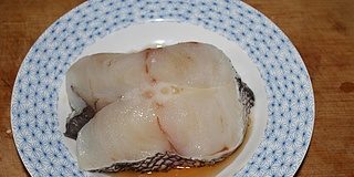 Cá tuyết sốt kim chi – giao thoa giữa hai nền ẩm thực Nhật Hàn