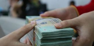 Khó xử khi sếp vay tiền hoài mà không trả