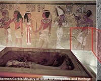 Bí ẩn về hai cánh cửa “ma” trong lăng mộ vua Tutankhamun