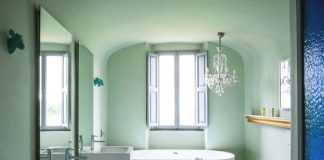 4 sắc màu mang đến mùa xuân cho phòng tắm của bạn