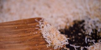 tu-lam-goi-buoi-thom-ngon-cho-nang-an-kieng