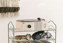 Gật gù với những cách lưu trữ đĩa hát đơn giản mà cực hiệu quả