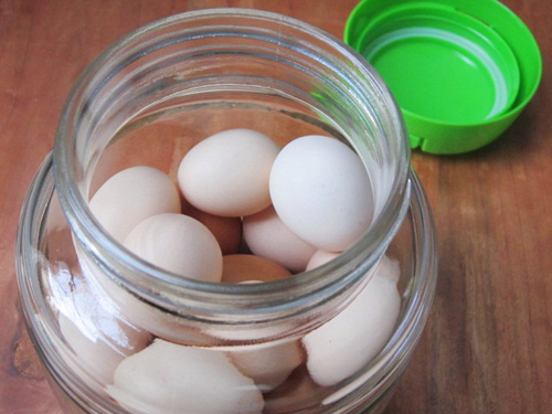 Cách làm trứng muối tại nhà cực đơn giản - 6