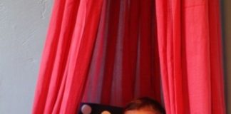 Góc đọc sách cho bé 1