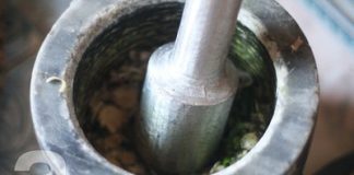 Học ngay cách làm gà nướng lá chanh ăn không nhanh là hết