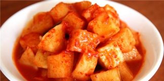 Cách làm kim chi củ cải đúng vị Hàn