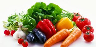 Ăn nhiều thực phẩm tươi có lợi cho việc ngăn ngừa bệnh ung thư.