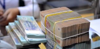 Đua lãi suất huy động VND: Thêm ngân hàng tăng lãi suất cho vay (ảnh minh hoạ).