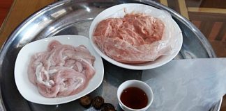 30 phút làm xúc xích tại nhà