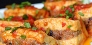 Làm đậu phụ nhồi thịt sốt cà chua cho cả nhà thưởng thức