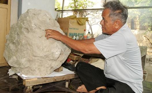 Bí ẩn những hòn đá kỳ lạ nhất Việt Nam