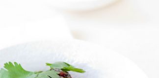 Công thức làm tôm sốt xì dầu cực ngon