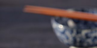 Thịt ba chỉ xào đậu đũa giản đơn mà vẫn hấp dẫn