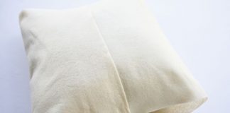 Trang trí gối ôm hình bướm siêu ngộ nghĩnh