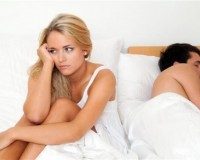 Lỗi làm đẹp của chị em khiến đàn ông hốt hoảng khi trên giường