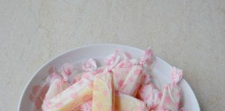 Tự làm bánh sữa dẻo thơm đón Tết