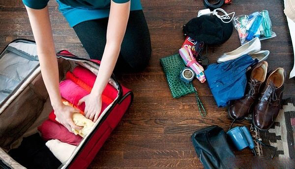 Cách giảm cân cho vali khi xếp đồ đi du lịch