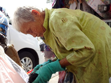 Nỗi buồn cụ bà 82 tuổi giữa Sài Gòn chỉ mơ một lần về Huế