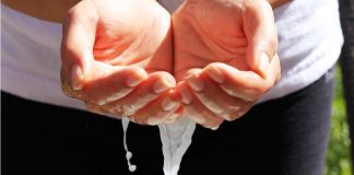 trị mụn đầu đen 