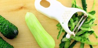 tri-nam-da-bang-mat-na-dua-chuot-01