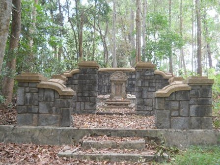 Bí ẩn khu lăng mộ Thái giám duy nhất tại Việt Nam