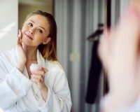 Bổ sung collagen không đúng cách: Lợi bất cập hại