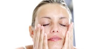 trị ụn đầu đen 