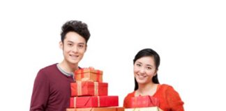 Cảm xúc của những cặp đôi kết hôn cận Tết - 1