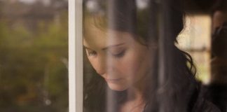 Tôi và gia đình suýt nữa 'sập bẫy' người chồng nham hiểm