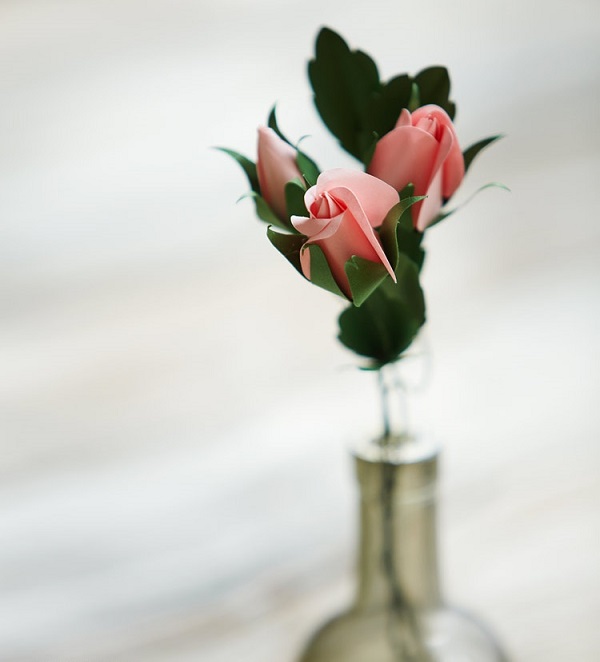 Làm hoa hồng giấy đơn giản nở nụ như chúm chím môi xinh12