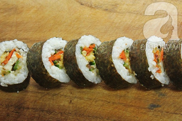 Sushi chay lạ miệng cho ngày đầu tháng 20